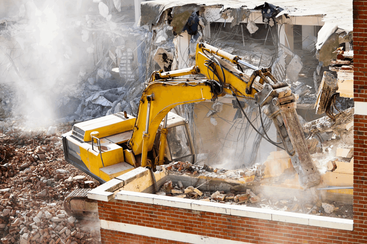 関西 解体工事センターによる混構造建物解体の施工画像